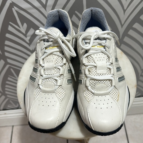 Adidas Adiprene Tech Feather 11 women’s golf shoes - Picture 1 of 10